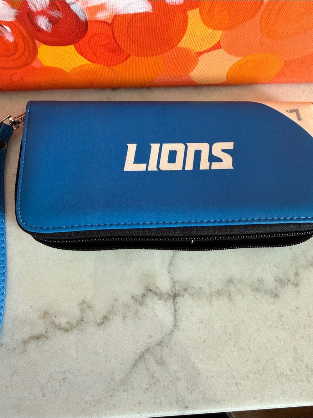 Blue LIONS Women’s Zip Wristlet Travel Pouch